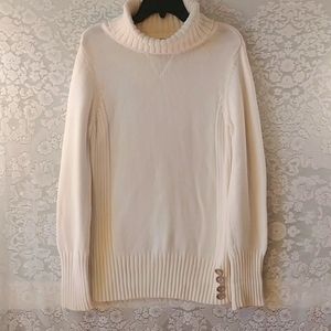 IVORY/OFF WHITE SWEATER SIZE XL.